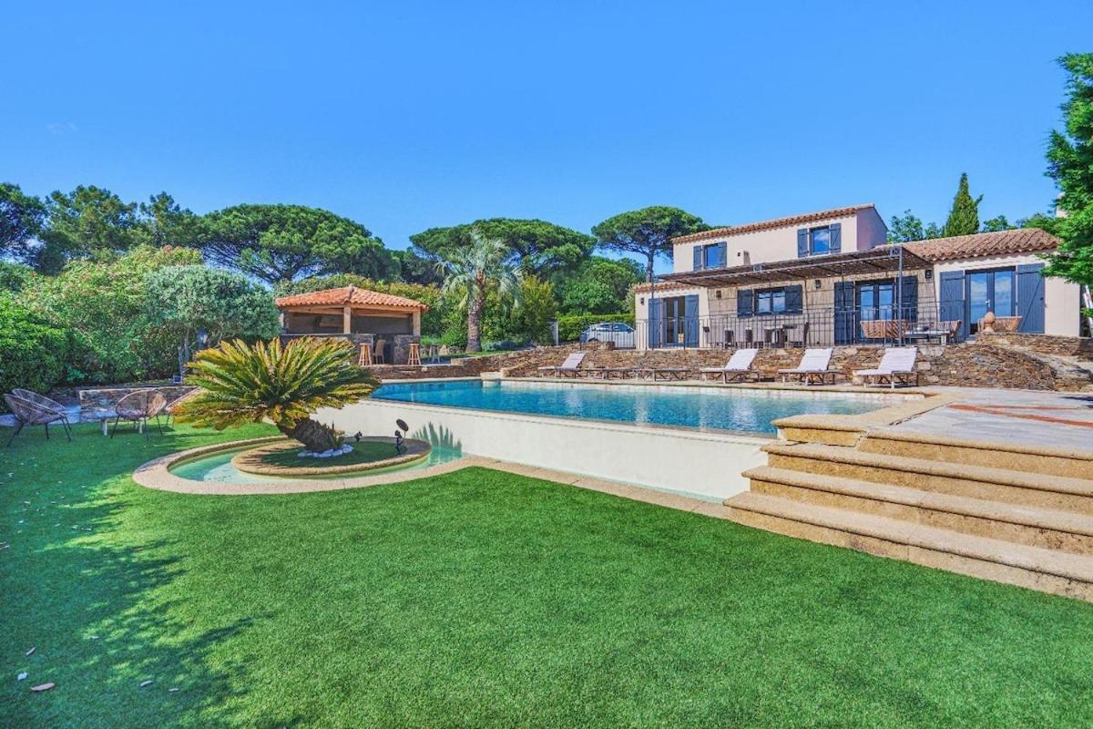 Luxueuse Vue Vignes Avec Piscine Et Terrain De Petanque *