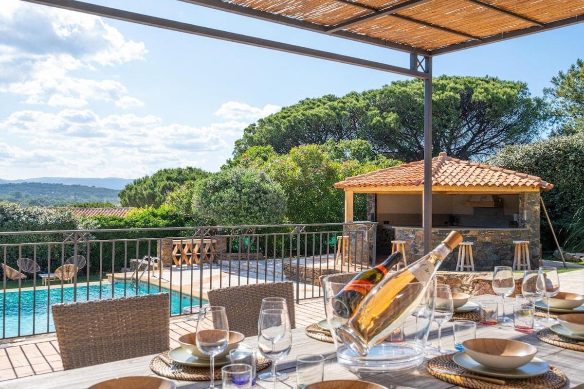 Luxueuse Vue Vignes Avec Piscine Et Terrain De Petanque Villa